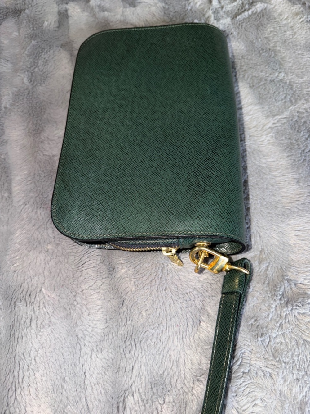 Louis Vuitton Forest Green Leather Wallet with Gold Logo - Picture 3 of 6